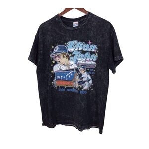 Junk Food Tee Elton John Short Sleeve T-Shirt Size Medium.